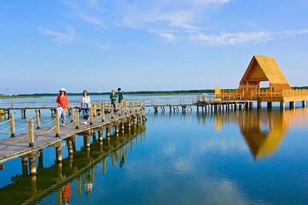鸡西旅游攻略：兴凯湖虎头风景区一日游，探索自然人文美景